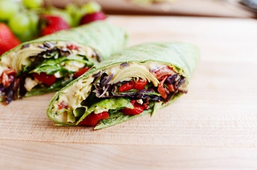 Bánh rau bina cuộn hoa atiso bơ rau thập cẩm siêu lạ Bánh rau bina cuộn hoa atiso bơ rau thập cẩm siêu lạ